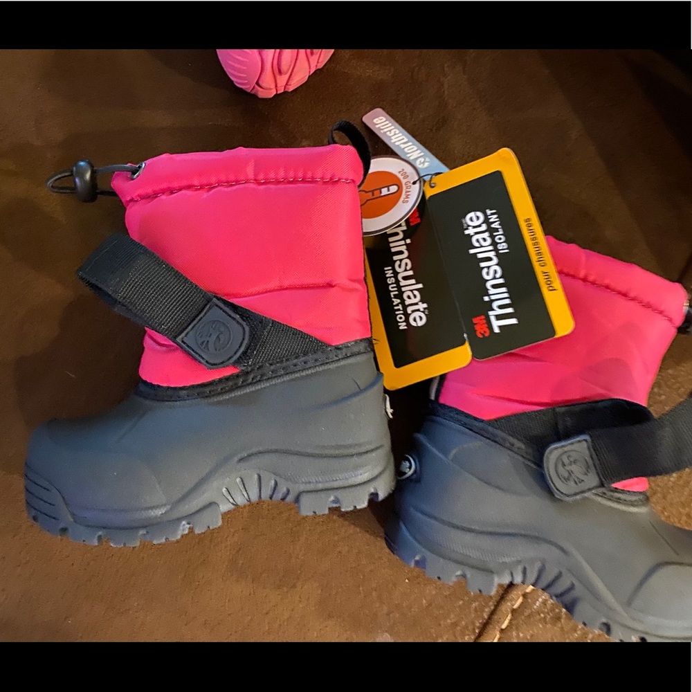 Toddler snow boots